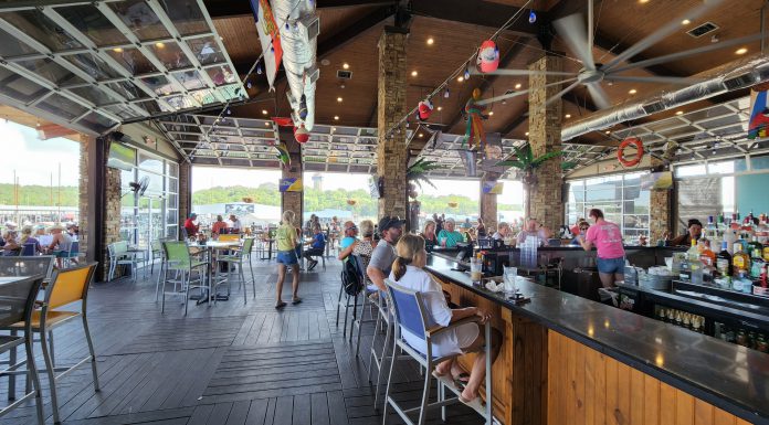 The Island Bar & Grill – On Lake Texoma