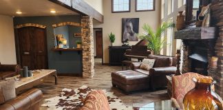 Towering Oaks Event and Retreat Center