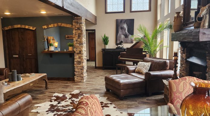 Towering Oaks Event and Retreat Center